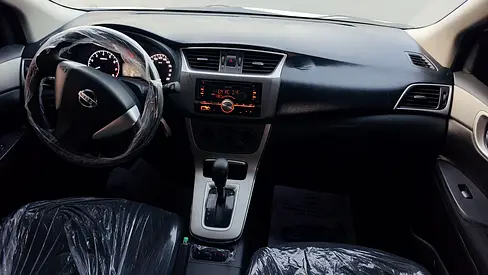 2015 Nissan TIIDA — миниатюра 12