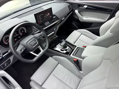 صورة 8 لـ 2024 AUDI Q5