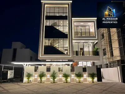 فيلا (بمصعد) للبيع بعجمان| منطقة الياسمين| 6 غرف ومجلس و3 صاله ورووف| تملك حر| السعر شامل رسوم التسجيل والماء والكهرباء والمكيف المركزى والمصعد