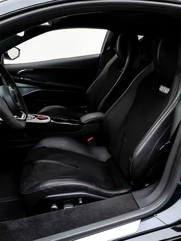 2023 Lotus EMIRA photo 13