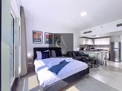 Upgraded Studio | Full Lake View | Well Maintained