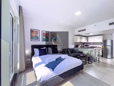 Upgraded Studio | Full Lake View | Well Maintained