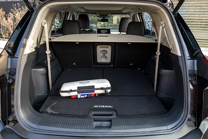 Nissan X-Trail SV