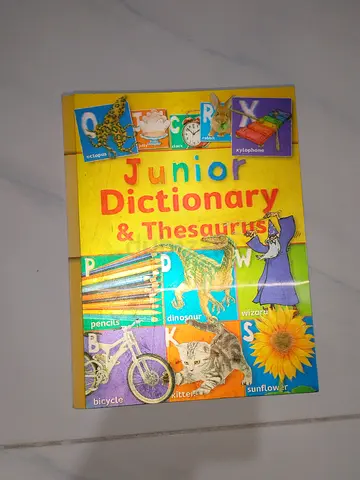 Junior Dictionary & Thesaurus - Children's Reference Book