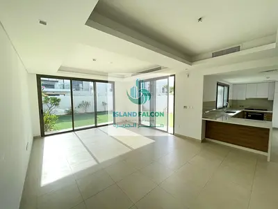 Great Location | Private Garden | Ready To Move In