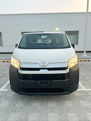 Toyota Hiace STD 3S P MANUAL GL | CARGO VAN | 2020