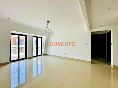 TERRACE LOWERS: 2BHK BOTH MASTER BEDROOMS 3 FULL BATHROOMS