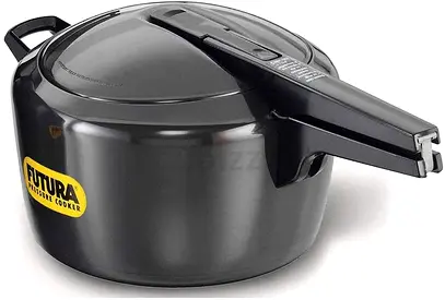 Hawkins Futura Aluminium Pressure Cooker, 5 Litres, Black