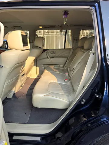 2017 Infiniti QX80 — фото 2