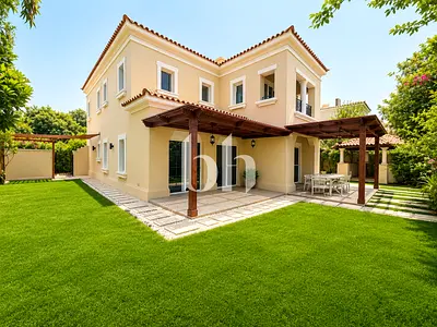 Upgraded 5BR Villa | Quiet Street| Maintenance Inc