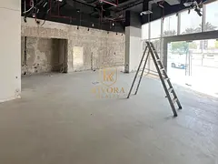 SHOP I SHELL AND CORE I NON F&B