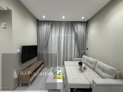 Specious 1BHK Furnished Apartment with Balcony With Gym with Swimming Pool All Amenities Affordable