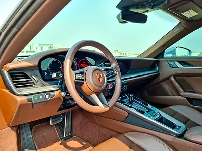 صورة 10 لـ 2025 Porsche 911
