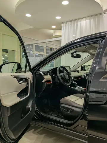 صورة مصغرة 7 لـ 2020 Toyota RAV 4