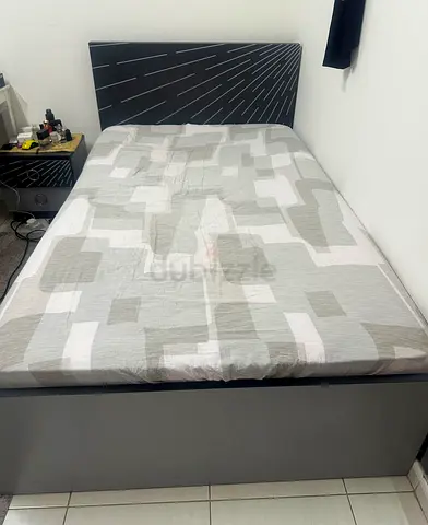 Bed 120x200 cm - EXCELLENT condition