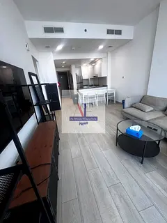 Bright Layout | High Floor | Vacant | 2 & 4 CHQs