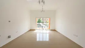 12 Chqs | Villa View | Chiller Free | High Floor