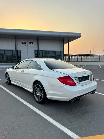 صورة 3 لـ 2011 Mercedes-BENZ CL