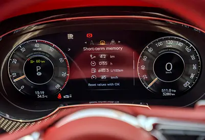 2024 Bentley BENTAYGA — миниатюра 10