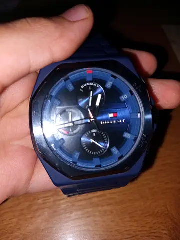 ساعة تومي هيلفيغر أصلية (Tommy Hilfiger) - حالة ممتازة ​الموديل / Model: TH.501.1.44.3651 ​الحالة /