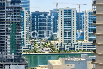 Vacant 2 Bedrooms | Unfurnished | Prime Location