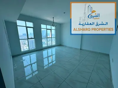 إطلالة مميزة على المدينة والخور – شقة غرفتين وصالة على كورنيش غرفة ماستر خزائن في الحائط صالة منفصلة