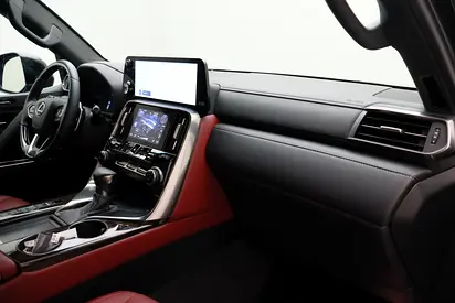 2025 Lexus LX-SERIES — фото 13