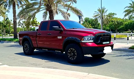 Dodge RAM 1500 Double Cab 2018 | v8 HEMI 5.7L | 4WD Low