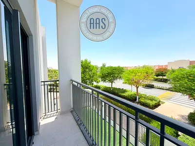 SINGLE ROW LUXURY LIVING 4BR+MAID VILLA JUST AED 189,999