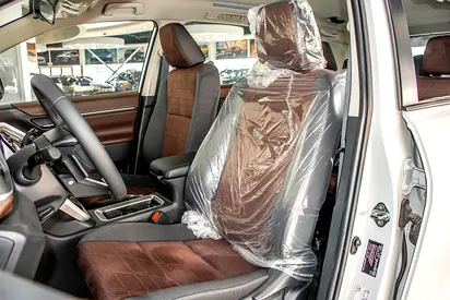 صورة 14 لـ 2025 Toyota INNOVA