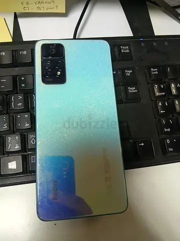 Redmi note 11 pro 6+128 smartphone in excellent good working condition 10/10 - blue gradient back