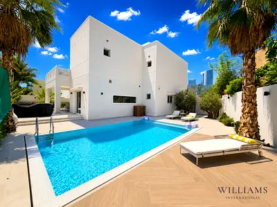 RENOVATED | HIGH END DESIGN | POOL | VOT