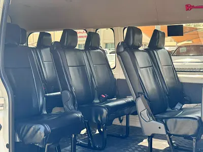 2022 Toyota HIACE — фото 10