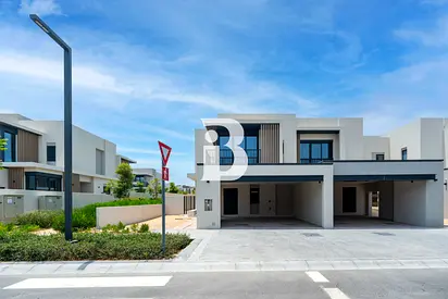 Corner | Vastu | Internal | Green belt