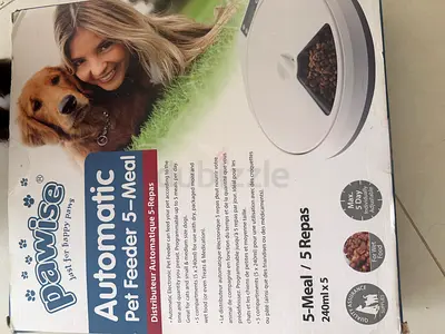Automatic pet feeder for sale