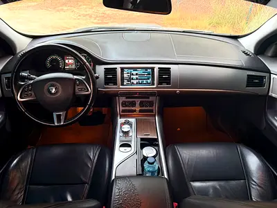 2014 Jaguar XF 照片 12
