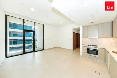 Balcony| Close to Metro | Exceptional Connectivity