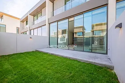 Area Specialist | Single Row G+1 |Prime Investment