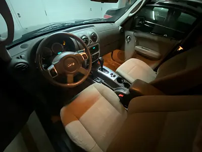 2007 JEEP CHEROKEE — фото 6