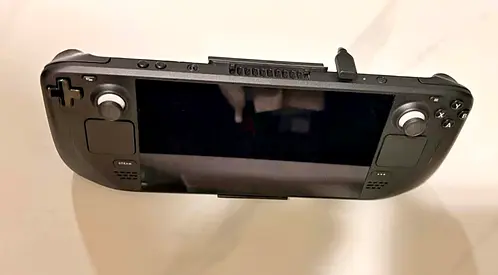 Steam Deck LCD 256g + sd card + dock