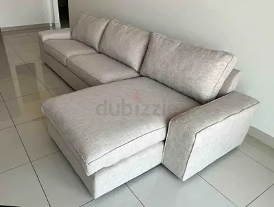 Selling in excellent Condition Ikeà _ Kivik L Shape Sofa Beige