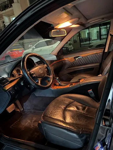 صورة مصغرة 10 لـ 2007 Mercedes-BENZ E-CLASS