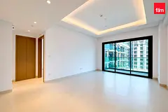 Pool & Park View | Vacant | Unfurnished