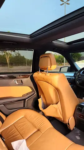 2013 Mercedes-BENZ E-CLASS 缩略图 2