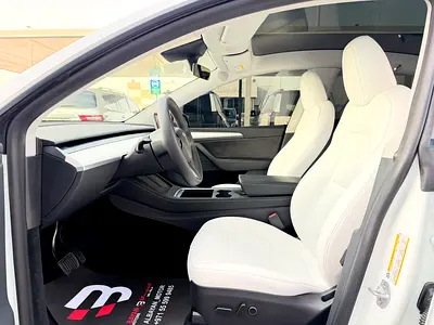 صورة 7 لـ 2024 Tesla MODEL Y