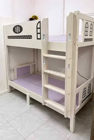 Wooden Bunk bed for kids . Medical mattress. Size 90*190cm