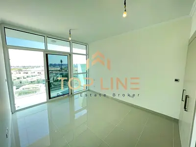 Unfurnished Studio | Golf View | Vacant