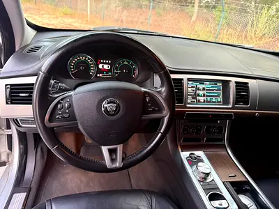 2014 Jaguar XF 照片 11