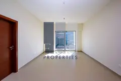 Fantastic 1BD | Prime Location | Community View