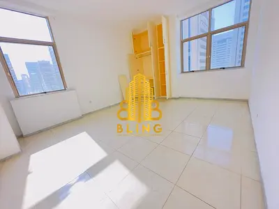 Alluring 3BHK With Built-In Cupboards & Closed Kitchen